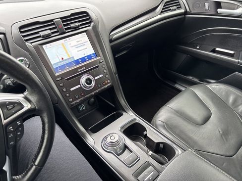 Used 2019 Ford Fusion Energi Titanium image 16