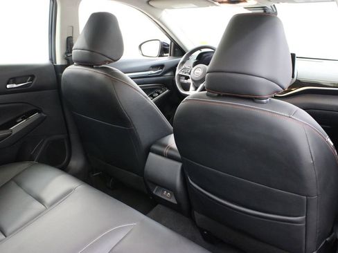 Used 2023 Nissan Altima 2.5 SR w/ SR Premium Package FWD image 22