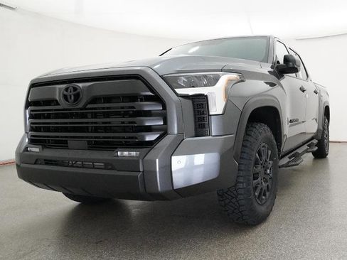 New 2026 Toyota Tundra SR5 AWD/4WD image 4