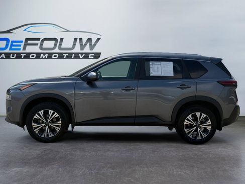 Used 2023 Nissan Rogue SV w/ SV Premium Package image 6