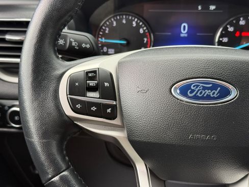 Used 2024 Ford Explorer XLT w/ Equipment Group 202A AWD/4WD image 20