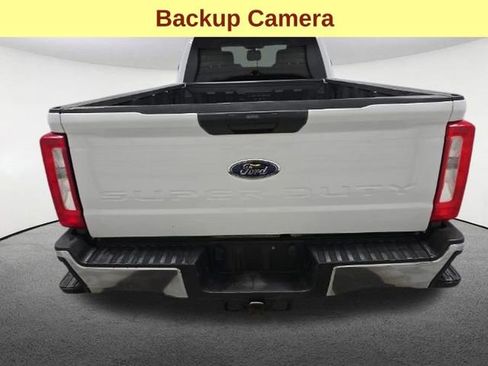 Used 2024 Ford F250 XLT image 7
