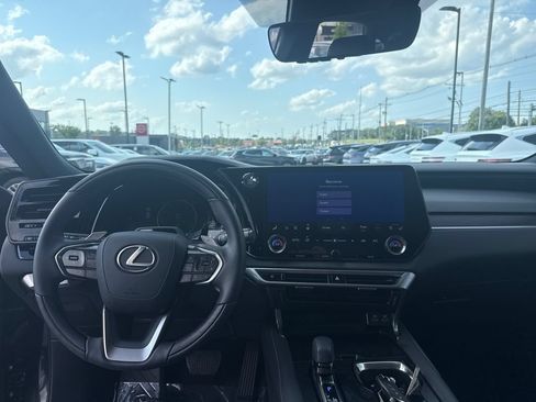 Used 2024 Lexus RX 350 Premium w/ Convenience Package AWD/4WD image 15