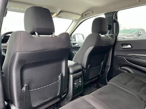 Used 2022 Dodge Durango SXT image 28