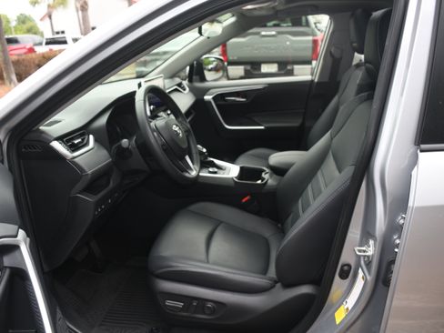 Certified 2023 Toyota RAV4 XLE Premium AWD/4WD image 8
