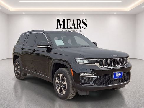Used 2024 Jeep Grand Cherokee Limited 4xe w/ Luxury Tech Group II AWD/4WD image 7