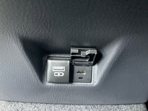 Used 2025 Toyota Camry XSE image 37