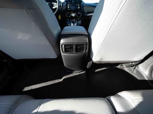 Used 2022 Honda CR-V LX image 22