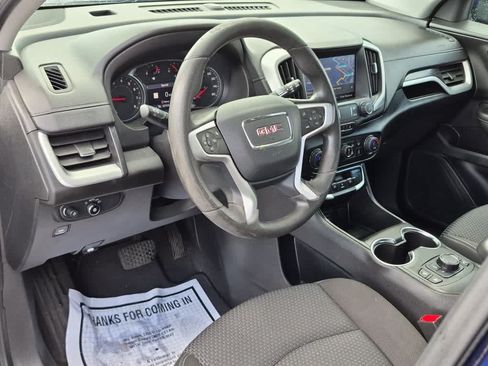 Used 2022 GMC Terrain SLE w/ Driver Convenience Package FWD image 13