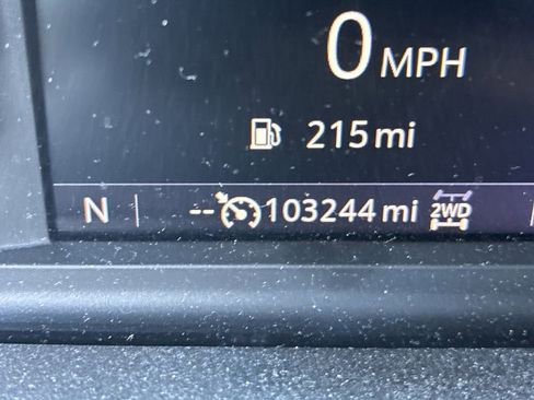 Used 2021 Chevrolet Suburban LT w/ LT Signature Package image 11