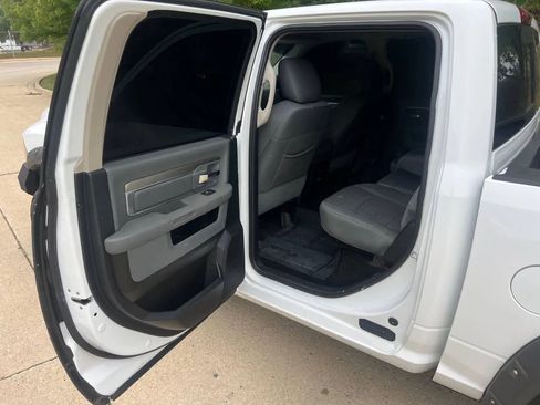 Used 2015 RAM 1500 Outdoorsman image 17