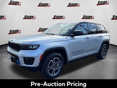 Used 2024 Jeep Grand Cherokee Trailhawk w/ Advanced Protech Group II