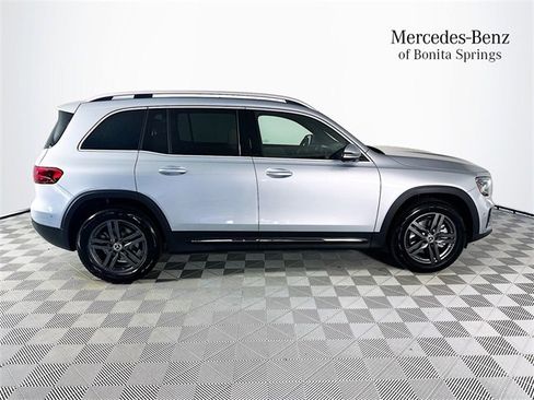 Certified 2025 Mercedes-Benz GLB 250 image 8