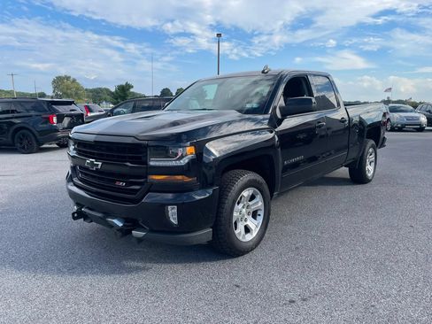 Used 2017 Chevrolet Silverado 1500 LT w/ All Star Edition AWD/4WD image 32