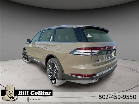 New 2025 Lincoln Aviator Reserve image 8