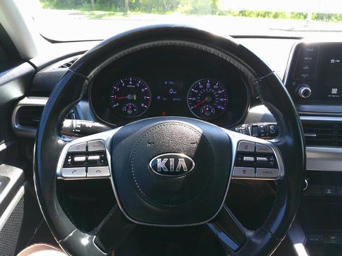 Used 2021 Kia Telluride LX image 22