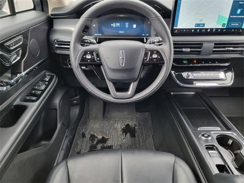 Certified 2024 Lincoln Corsair AWD w/ Equipment Group 101A image 31