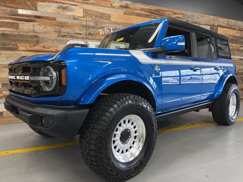 Used 2021 Ford Bronco Outer Banks image 16