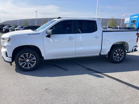 Used 2022 Chevrolet Silverado 1500 RST w/ LPO, Dark Essentials Package AWD/4WD image 4