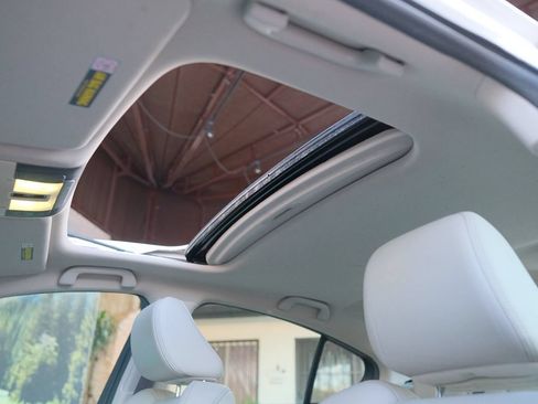 Used 2010 Acura TL SH-AWD image 23