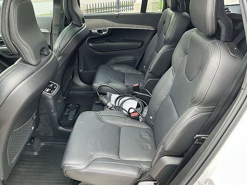 Certified 2024 Volvo XC90 T8 Ultimate w/ Protection Package Premier AWD/4WD image 14