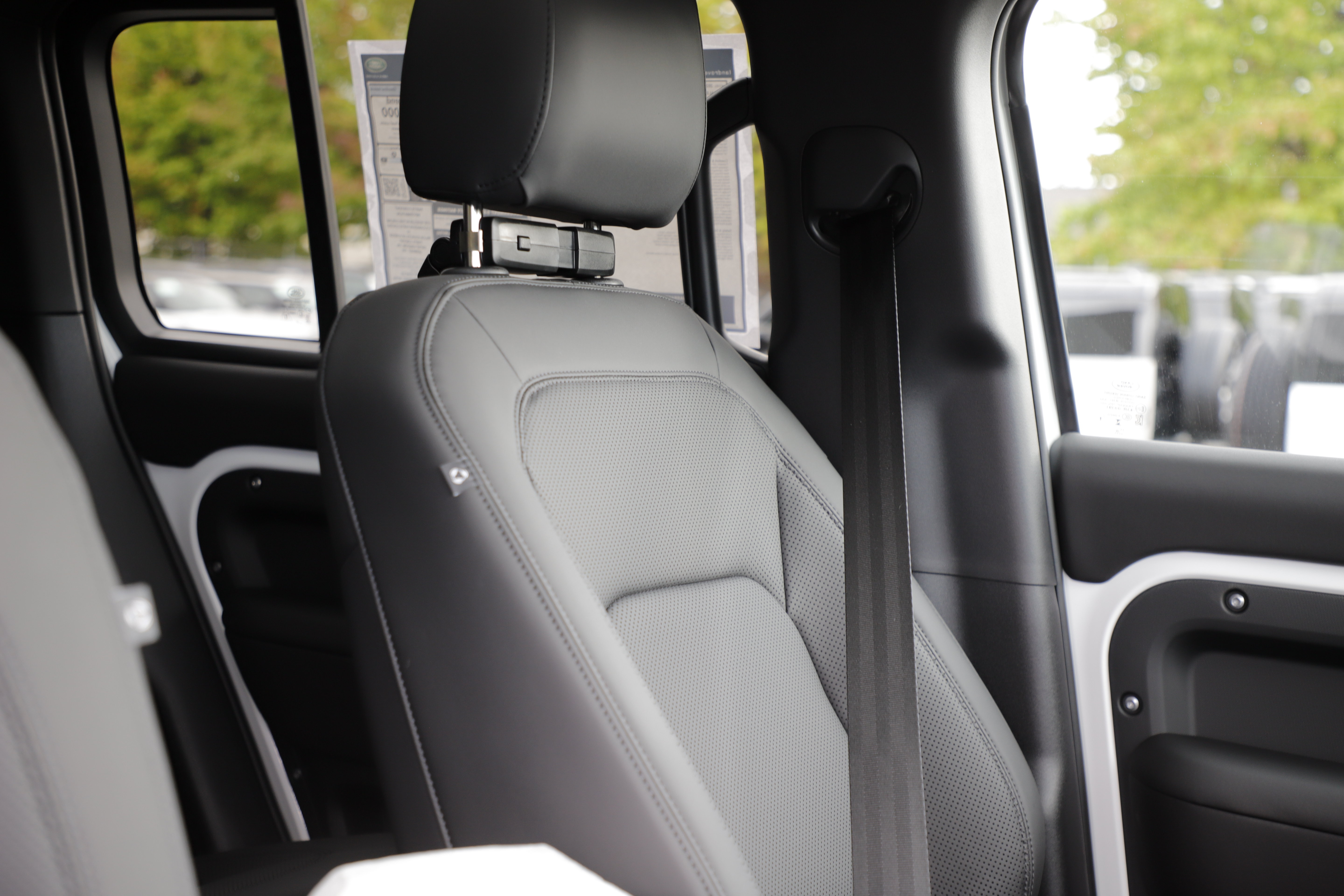 New 2026 Land Rover Defender 110 S AWD/4WD image 14
