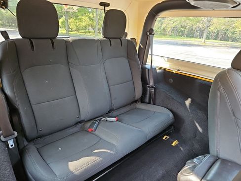 Used 2021 Jeep Wrangler Sport AWD/4WD image 14