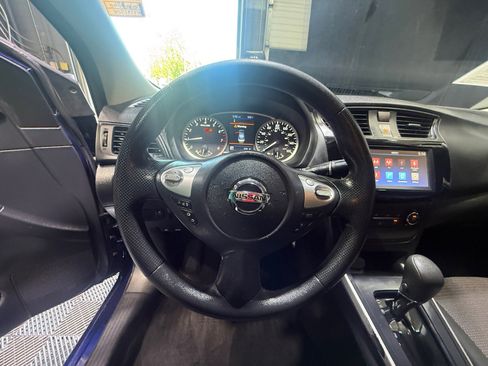 Used 2019 Nissan Sentra S FWD image 9