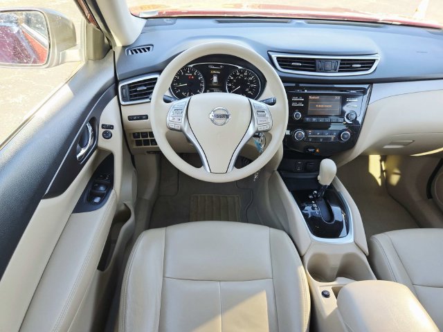 Used 2014 Nissan Rogue S AWD/4WD image 8