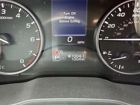 Used 2025 Subaru Crosstrek 2.5i Premium AWD/4WD image 29