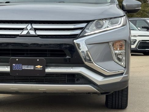 Used 2018 Mitsubishi Eclipse Cross SE image 10