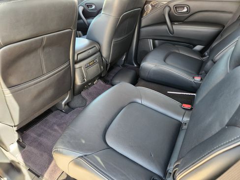 Used 2020 INFINITI QX80 Luxe w/ Cargo Package image 40