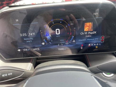 Used 2025 Chevrolet Equinox RS w/ Safety and Technology Package AWD/4WD image 43