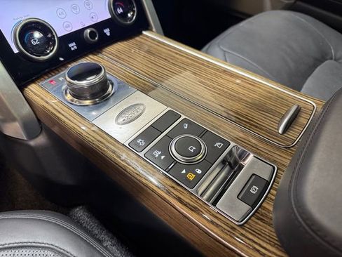 Used 2018 Land Rover Range Rover Supercharged image 14