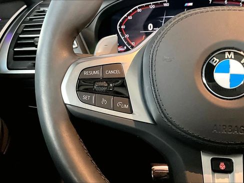 Used 2025 BMW X4 xDrive30i w/ Premium Package image 23