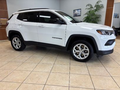 Used 2024 Jeep Compass Latitude