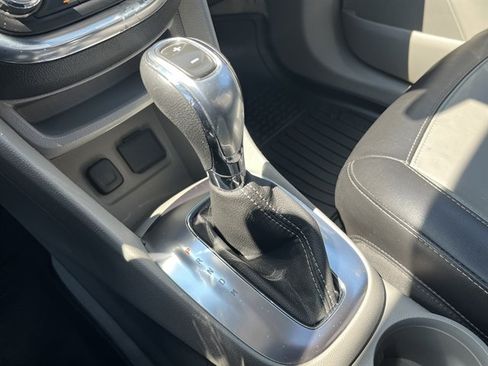 Used 2015 Buick Encore Leather AWD/4WD image 27