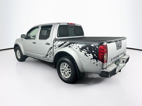 Used 2019 Nissan Frontier SV RWD image 5