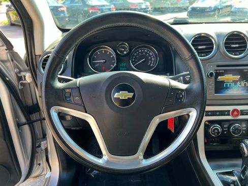 Used 2015 Chevrolet Captiva Sport LTZ image 11