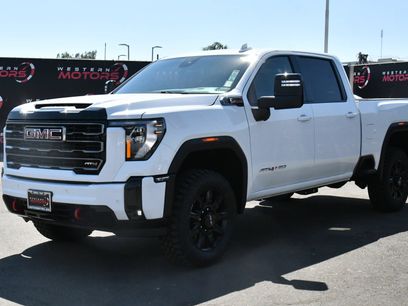 Used 2025 GMC Sierra 2500 AT4