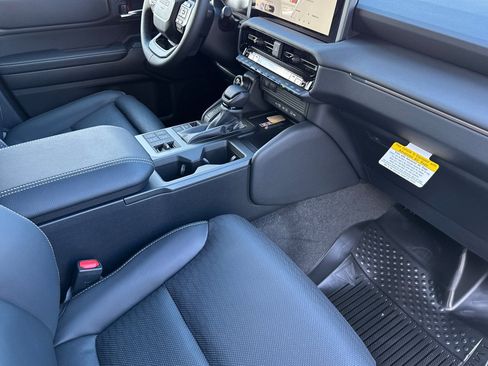 New 2026 Toyota Land Cruiser Base image 15