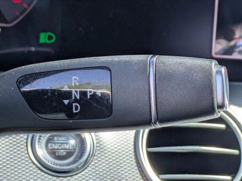 Used 2020 Mercedes-Benz E 350 4MATIC Sedan image 13