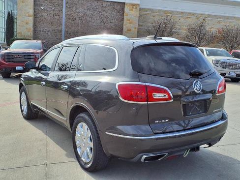 Used 2017 Buick Enclave Leather image 25