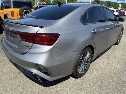 Used 2024 Kia Forte GT-Line w/ GT-Line Premium Package FWD image 2