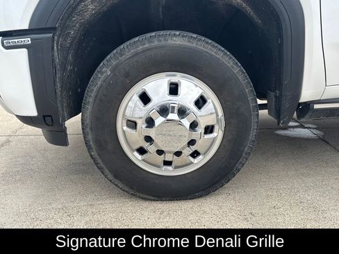Used 2024 GMC Sierra 3500 Denali w/ Denali Reserve Package image 26