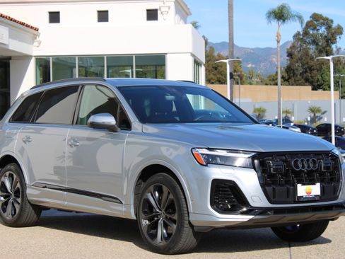 Certified 2025 Audi Q7 3.0T Premium Plus w/ Premium Plus Package image 3