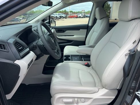 New 2026 Honda Odyssey EX-L image 10