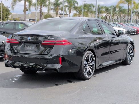 Used 2024 BMW 530i w/ M Sport Package RWD image 10
