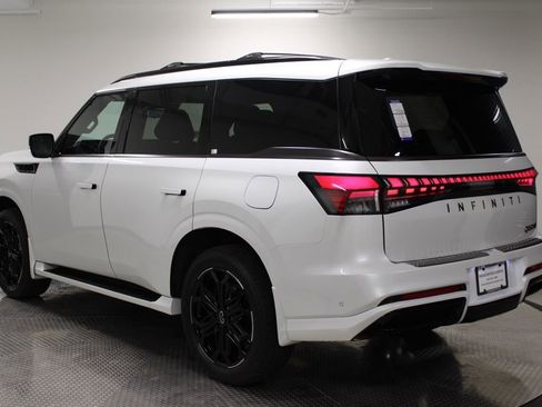 New 2026 INFINITI QX80 4WD w/ Sport Exterior Package image 3