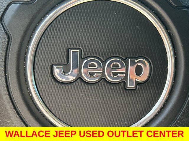 Used 2021 Jeep Gladiator Overland AWD/4WD image 24